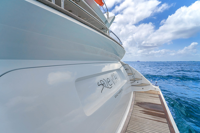 105' Azimut S — photo 6