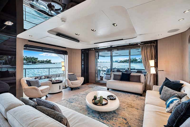 88' Azimut Grande — photo 14