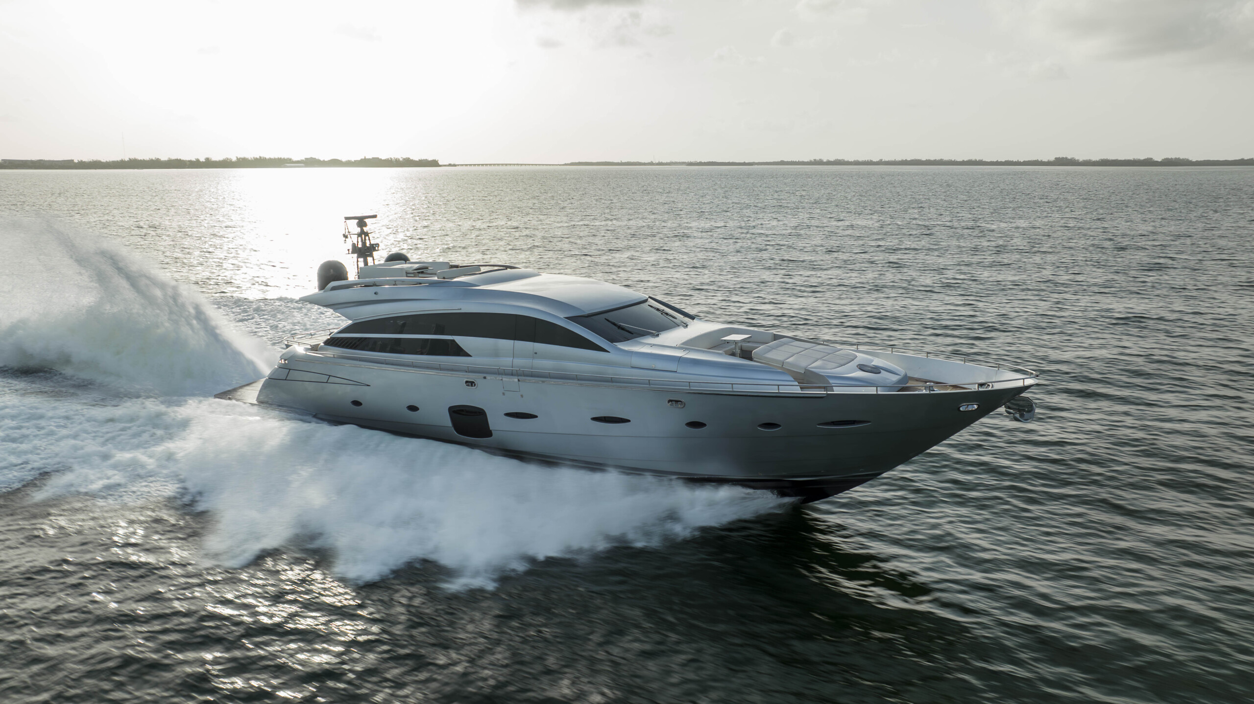 92' Pershing — photo 7
