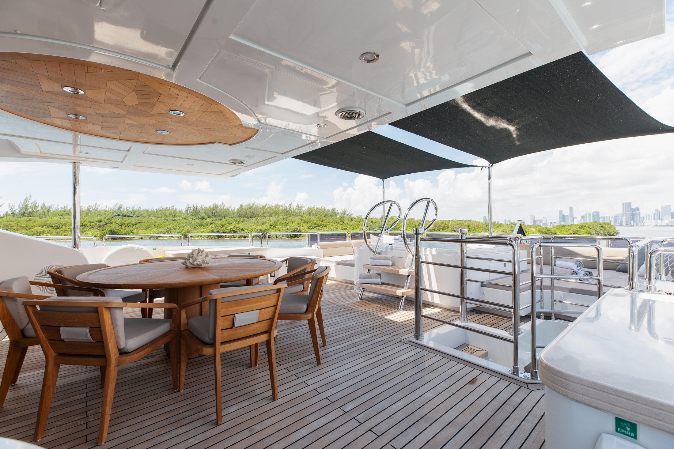 125' Gulf Craft Majesty — photo 14