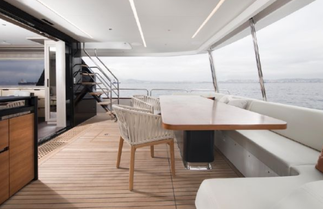 88' Sirena (New) — photo 7