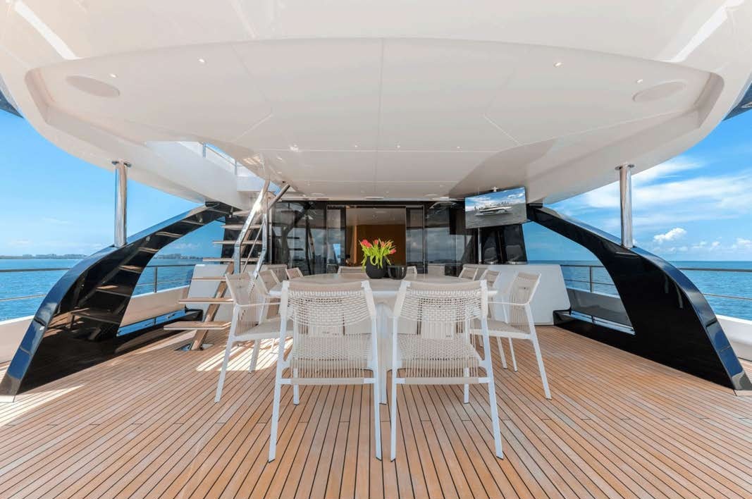 118' Azimut Grande 36m — photo 4